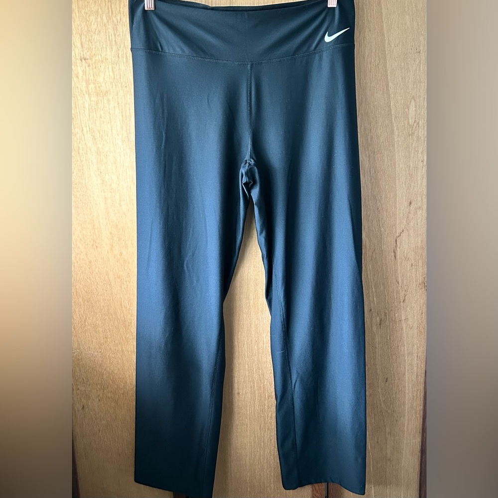Nike Women’s Yoga Pants